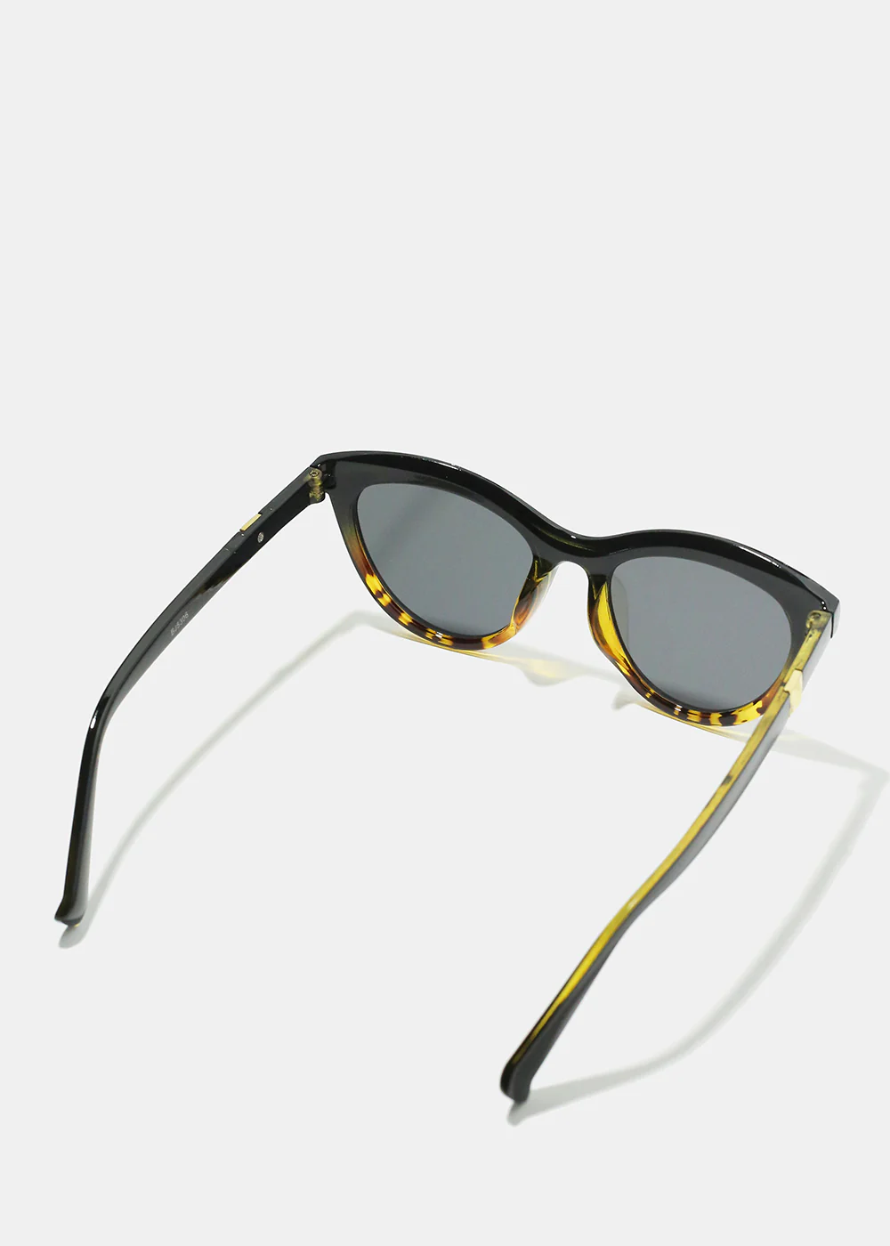 A+ Tortoise Trendy Shades - Image 3