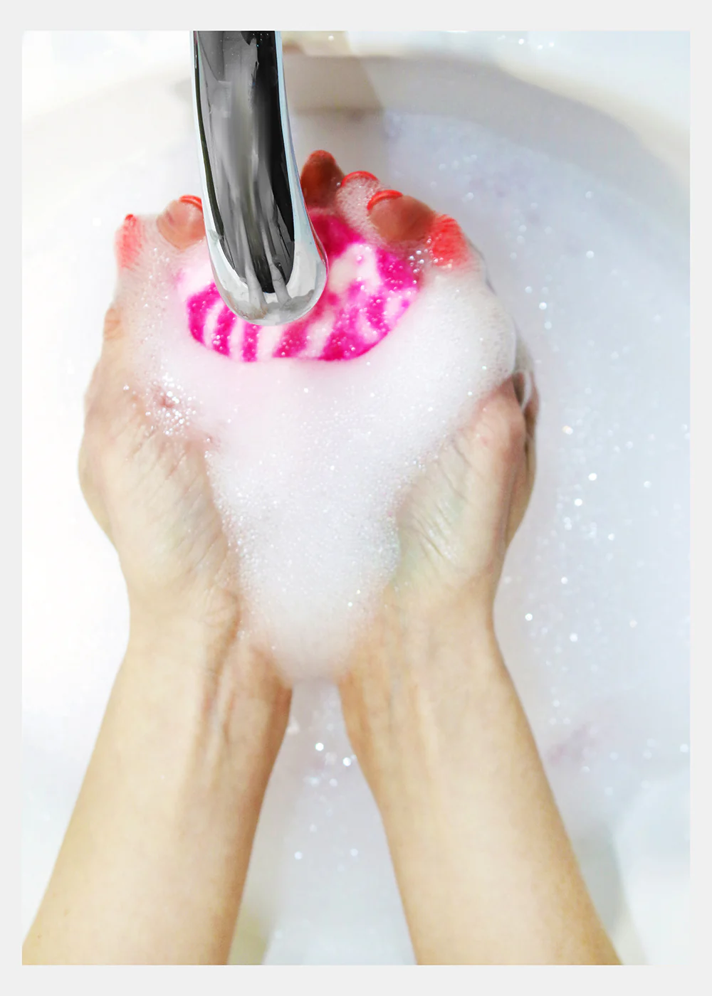 AOA Bubble Bar - Coconut Milk Lavender - Image 5
