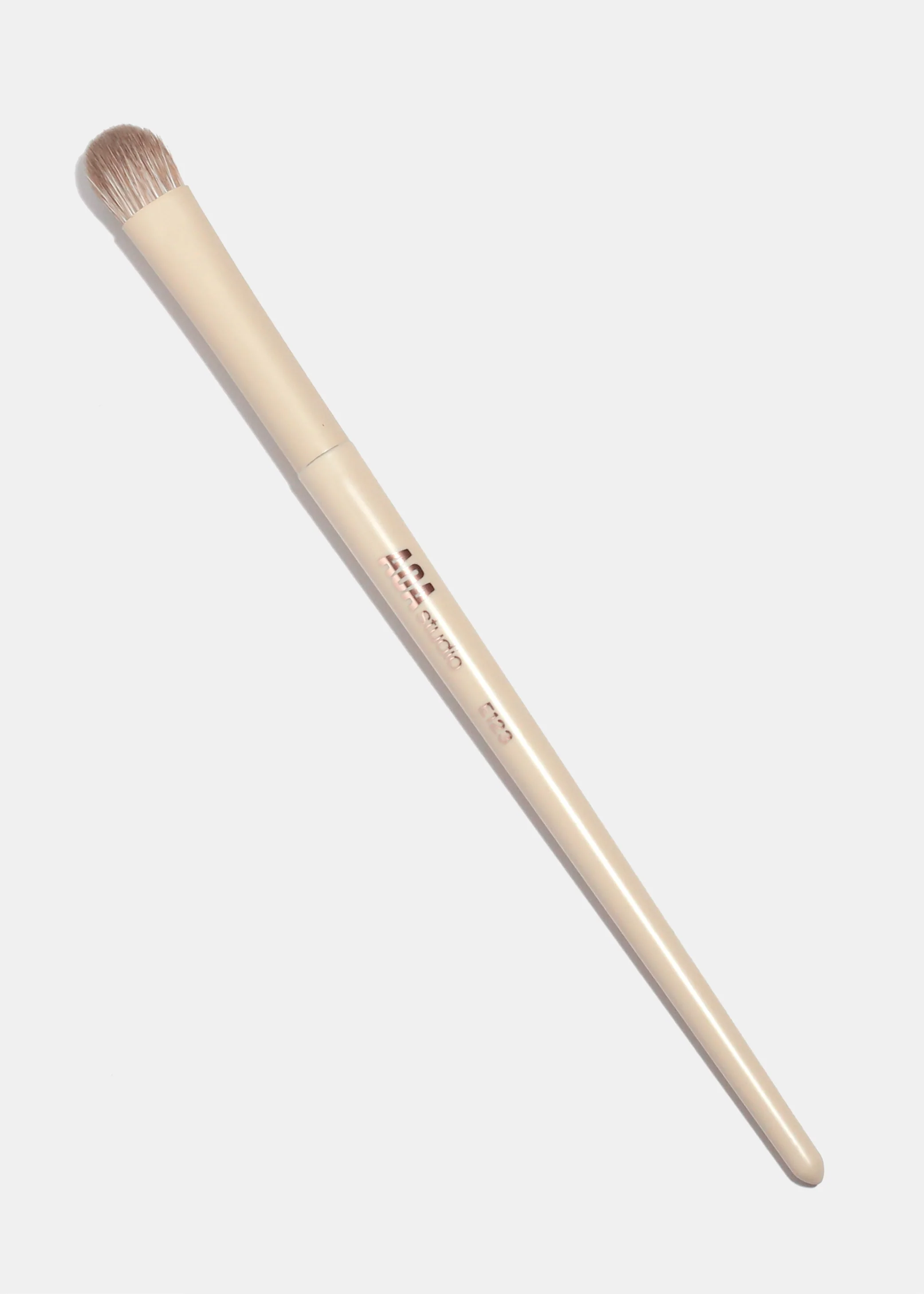 AOA Hero Single Brush – E123 Eyeliner Blending Brush