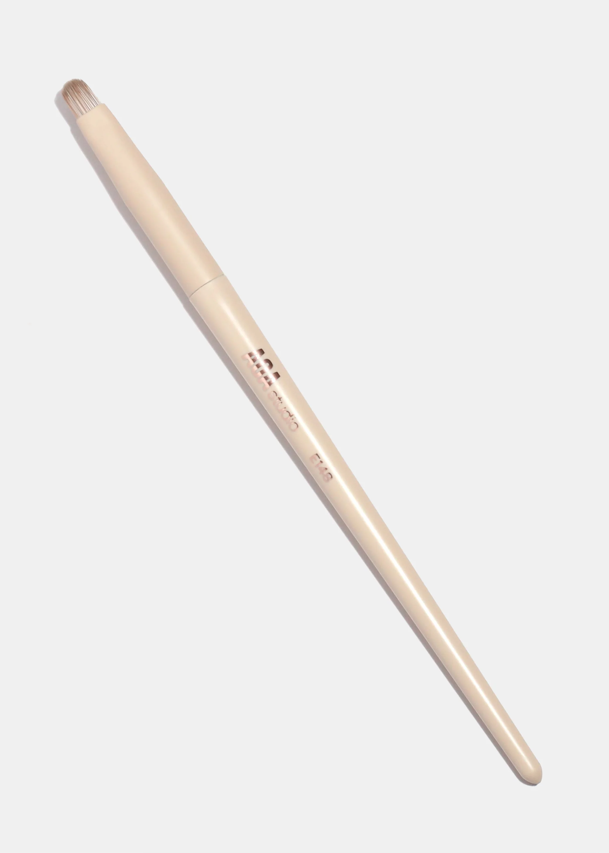 AOA Hero Single Brush – E148 Detailer Brush