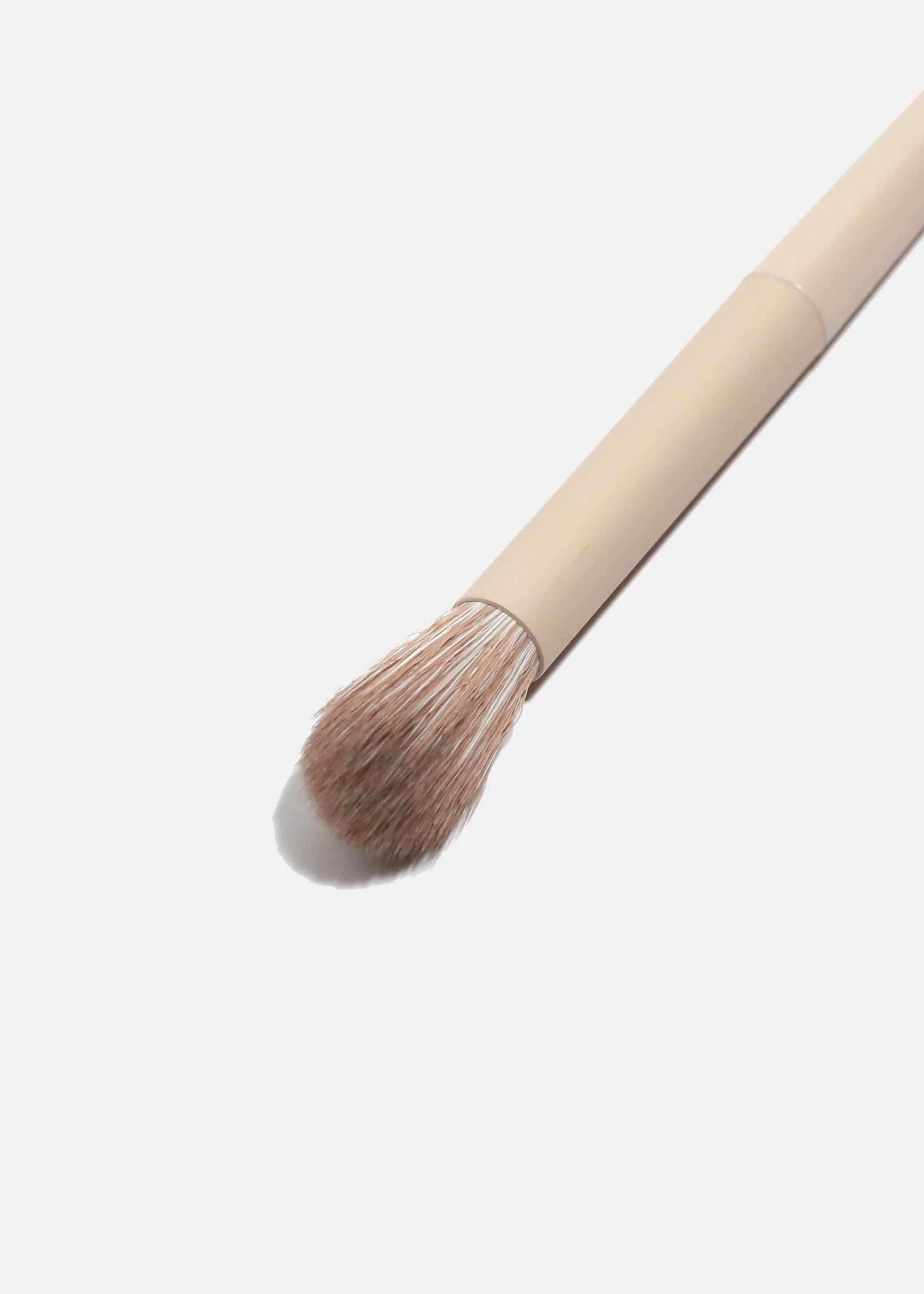 AOA Hero Single Brush – E150 Blending or Concealer Brush - Image 3