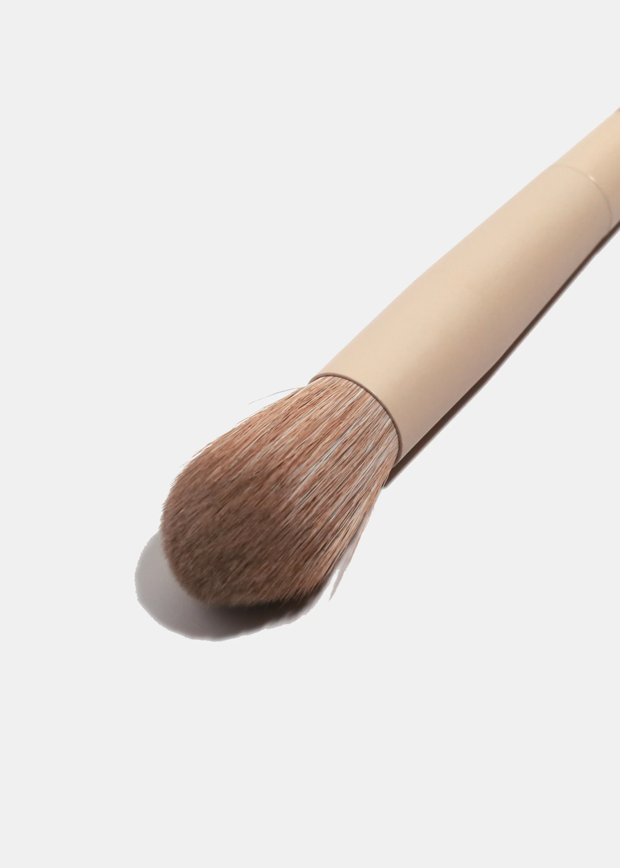AOA Hero Single Brush – F13 Blush Brush - Image 3