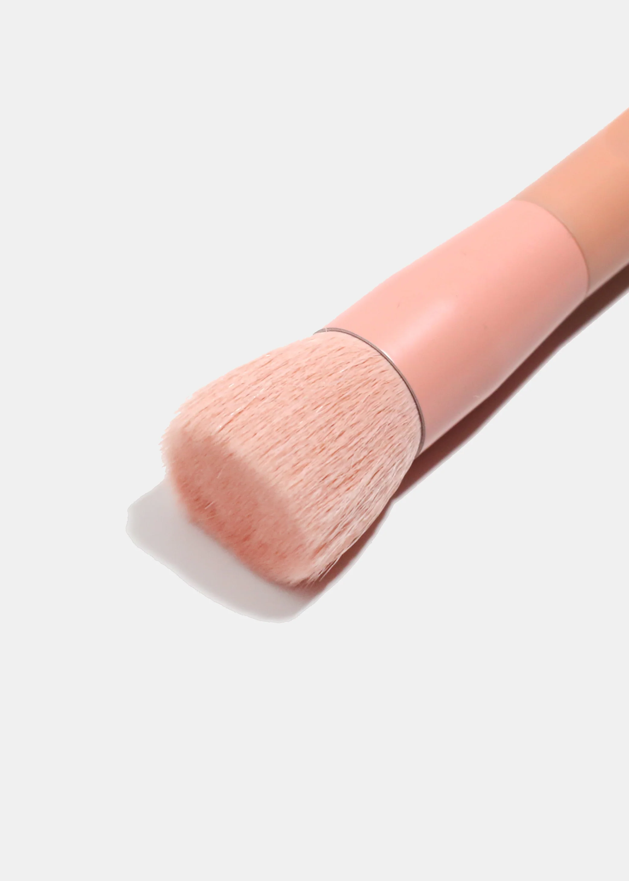 AOA Matte Rose Single Brush – F31 Stippling Foundation Brush - Image 3