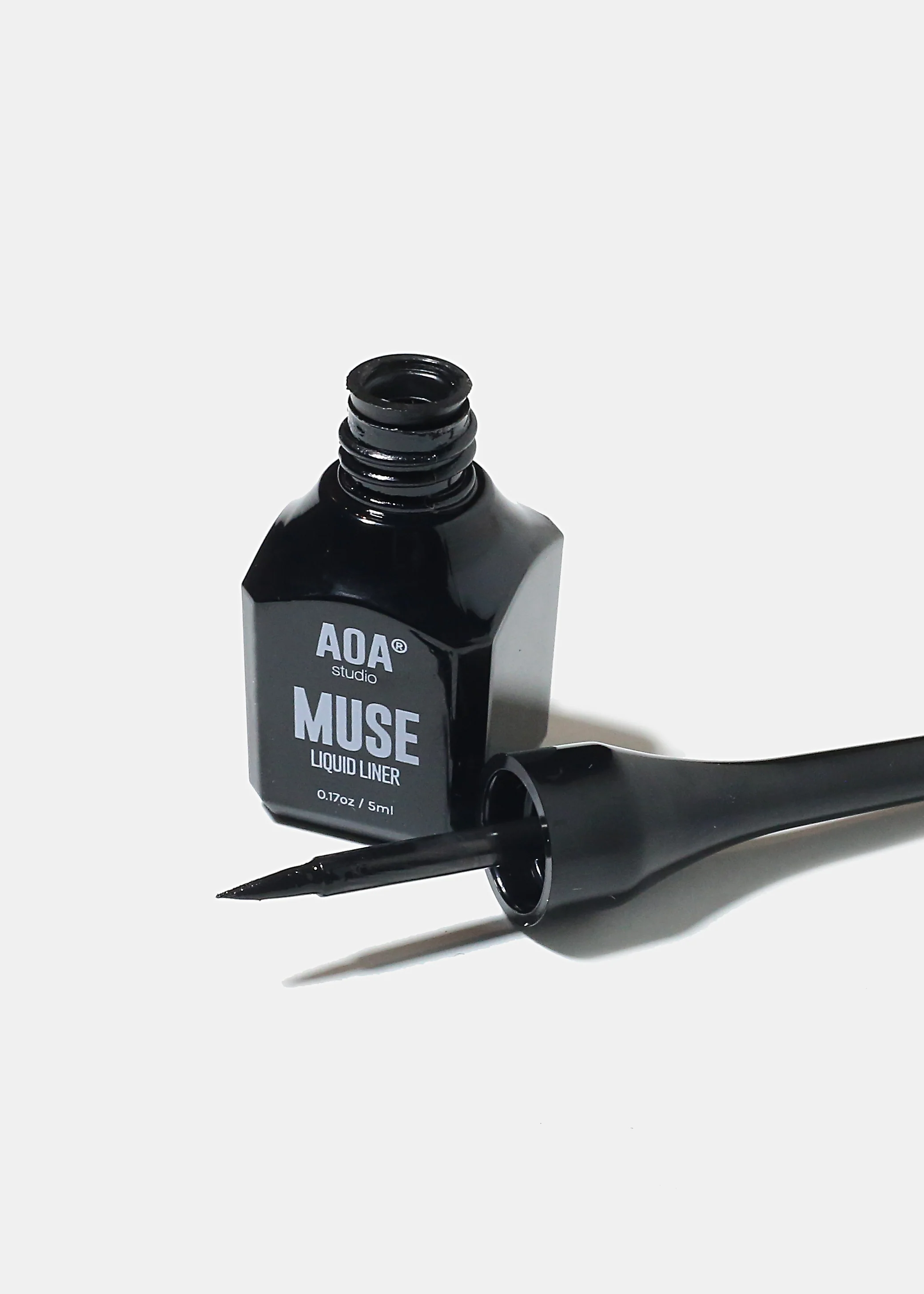 AOA Muse Liquid Eyeliner - Image 5