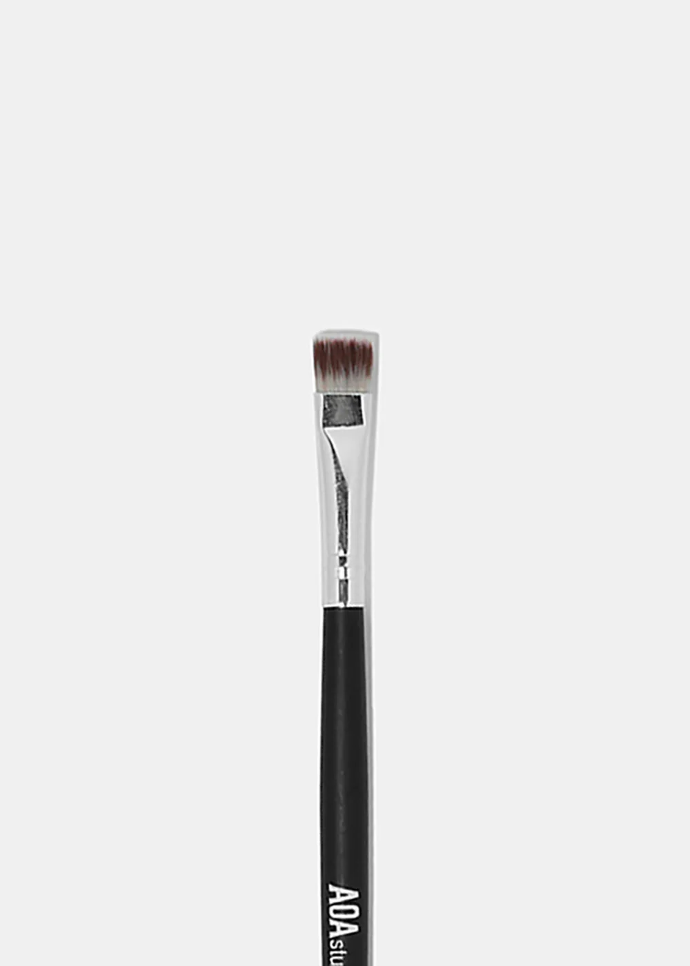E115: Flat Definer Brush