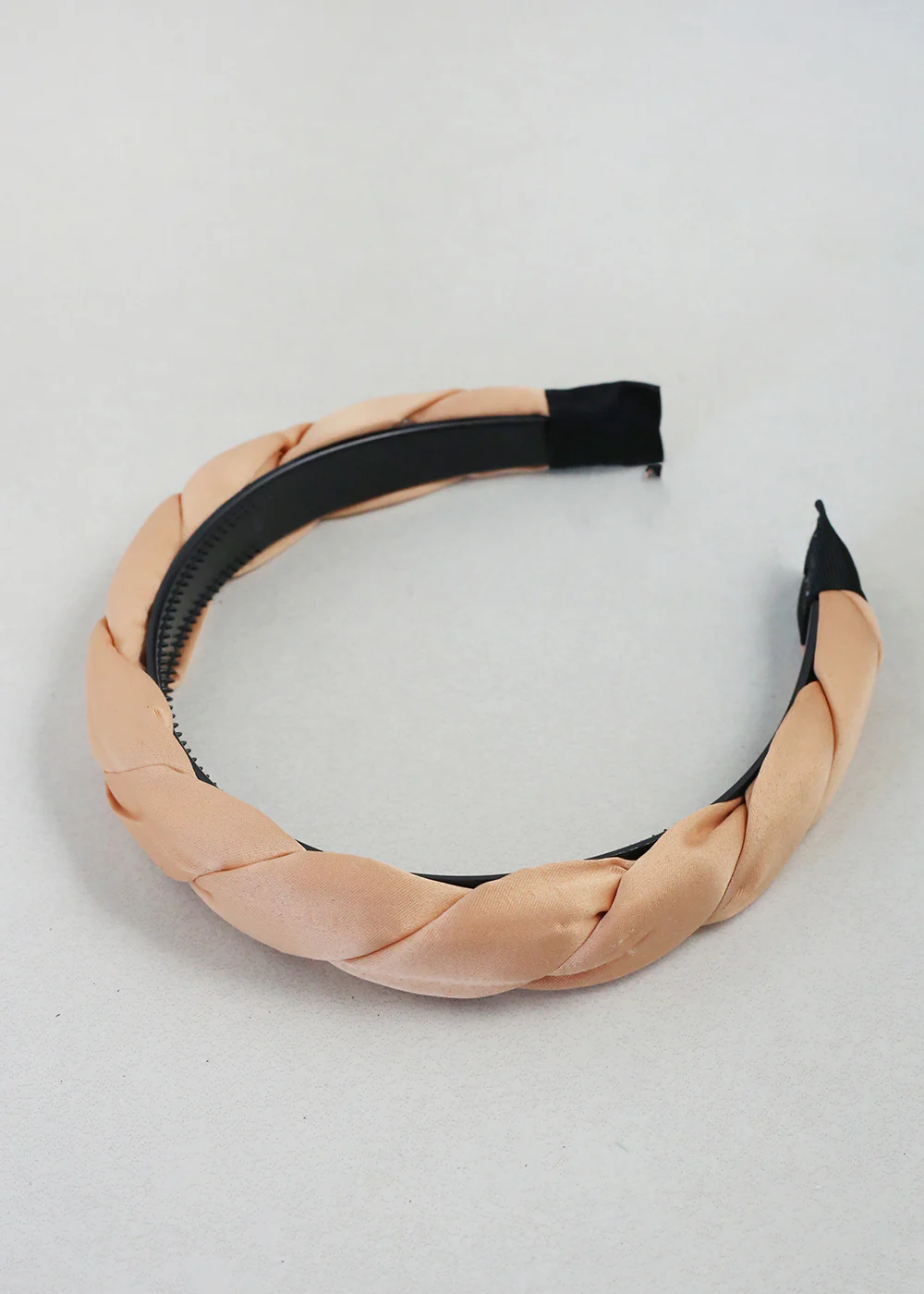Elegant Twisted Headband - Image 6