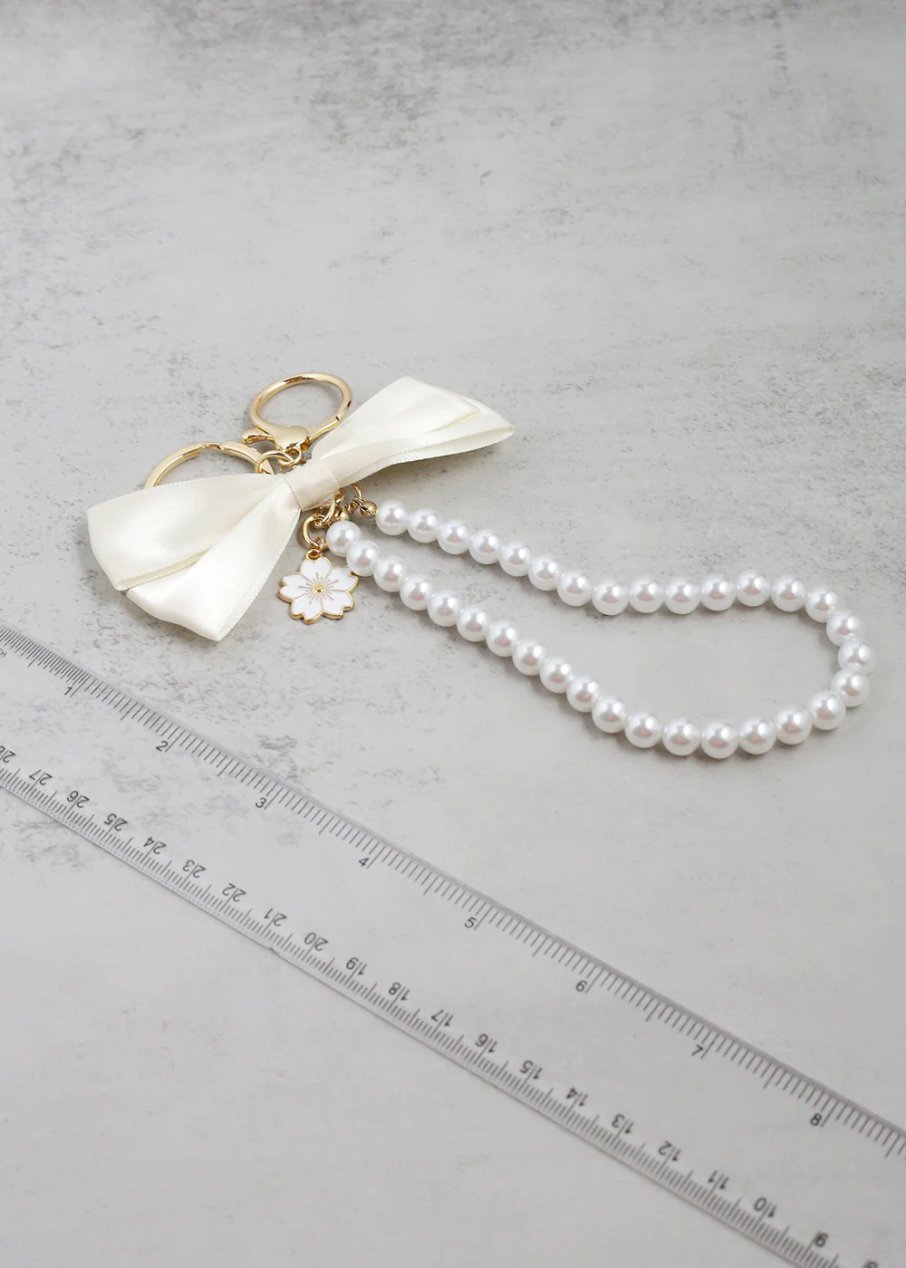 Gorgeous Bow Pearl + Flower Keychain - Image 6