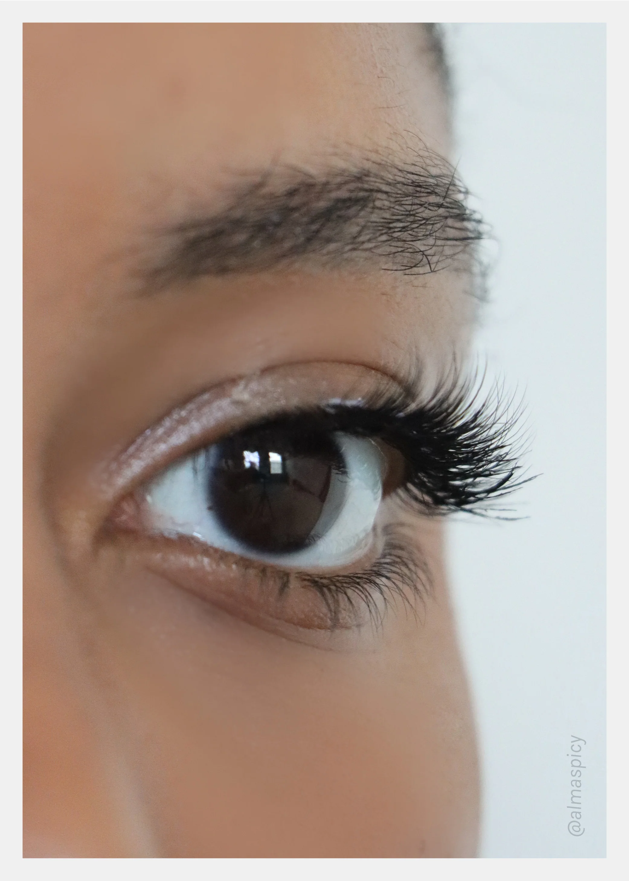 Magical Girl Light Eyelashes – Okimi - Image 3