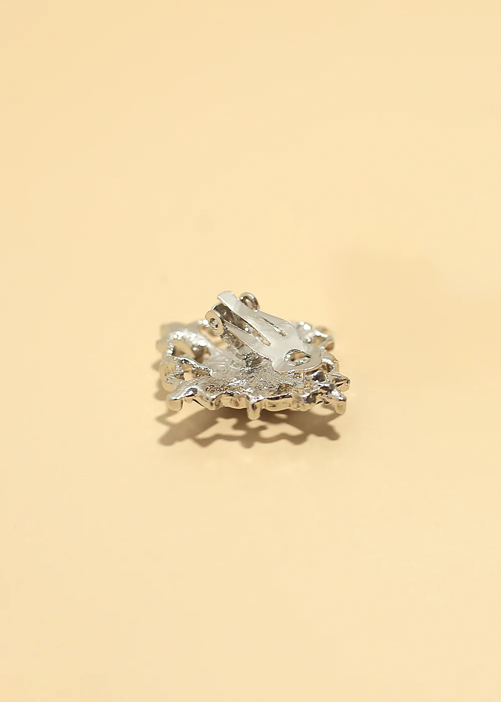 "Midnight Pearl" Clip Earrings - Image 5