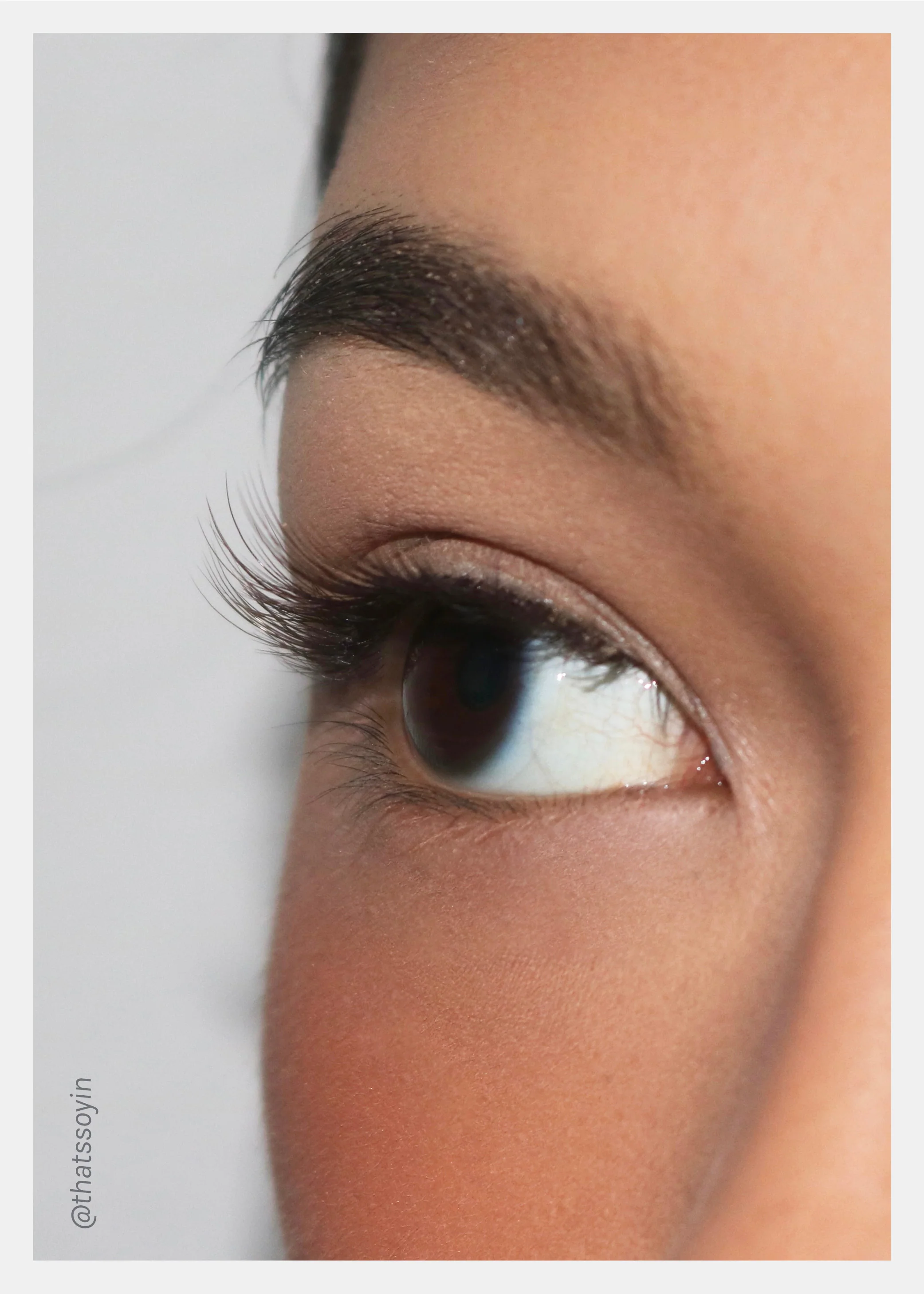 Nearly Naked Lashes – Alluring - Image 3