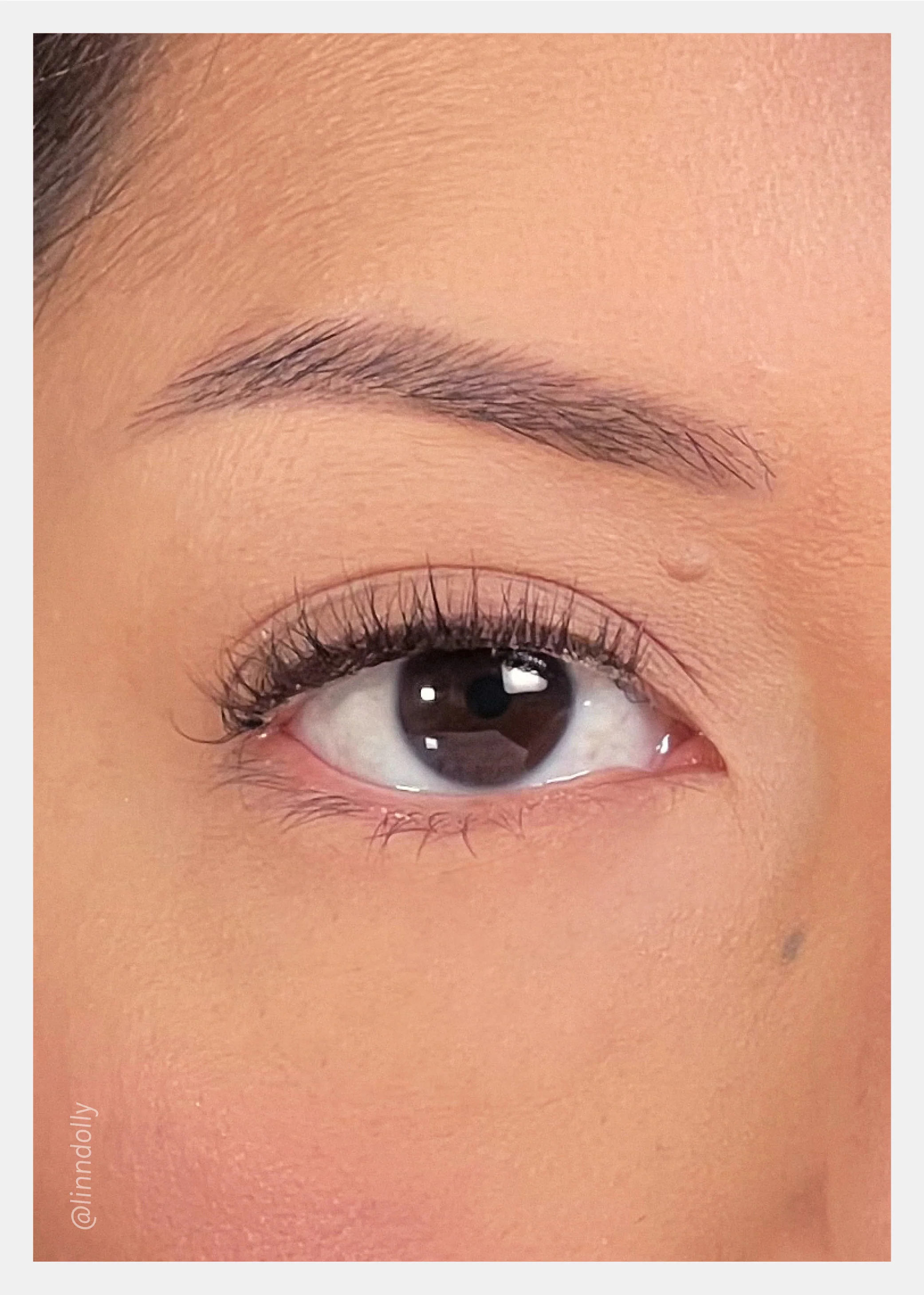 Nearly Naked Lashes – Effortless - Image 2