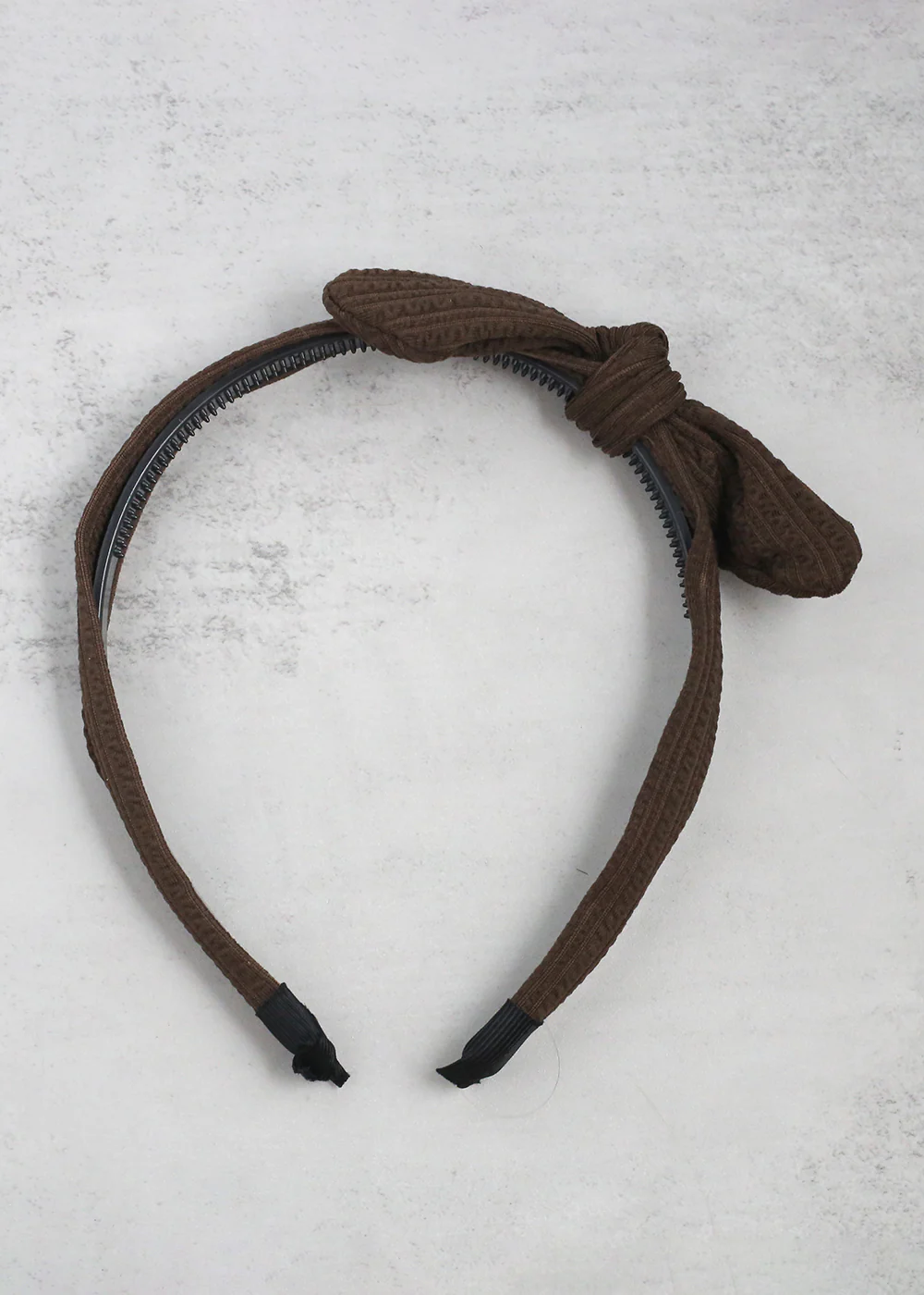 Textured Fabric Knotted Bow Headband - Image 7