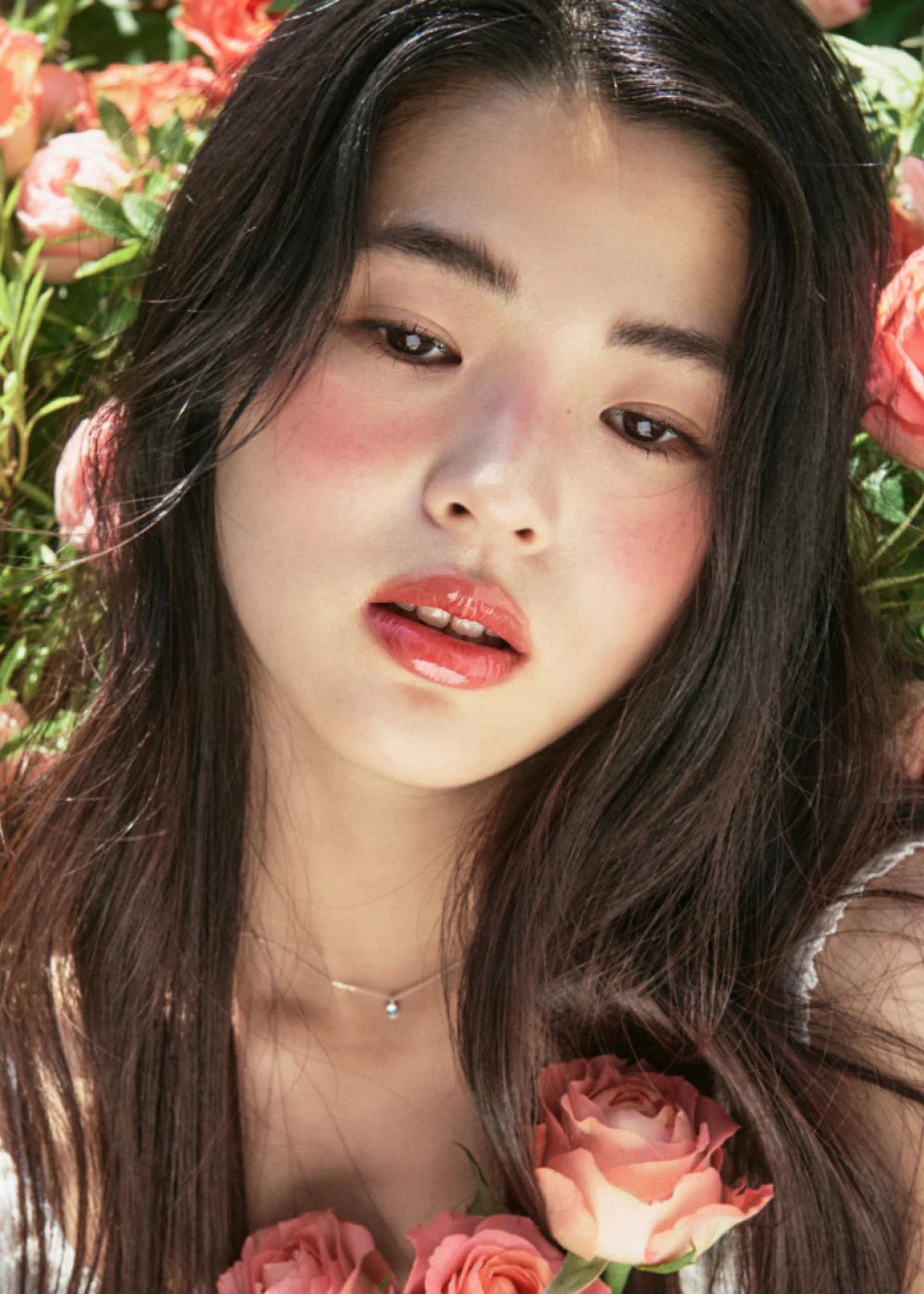 TOCOBO Juicy Berry Plumping Lip Oil - Image 4
