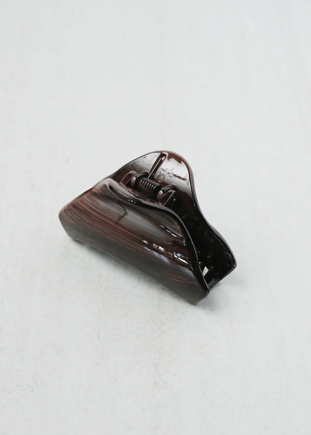 Wood Effect Hair Claw Clip - Image 5