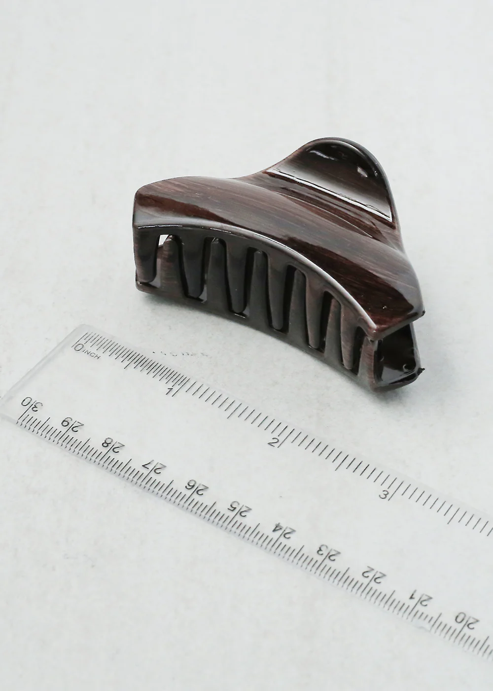 Wood Effect Hair Claw Clip - Image 6